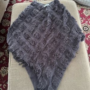Aziza by Biz Grey Fringe Shoulder Shawl One Size (TD)